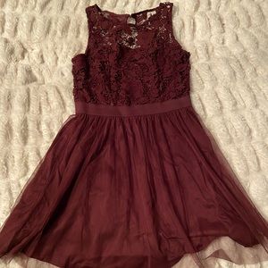 Crochet lace homecoming dress with tulle skirt